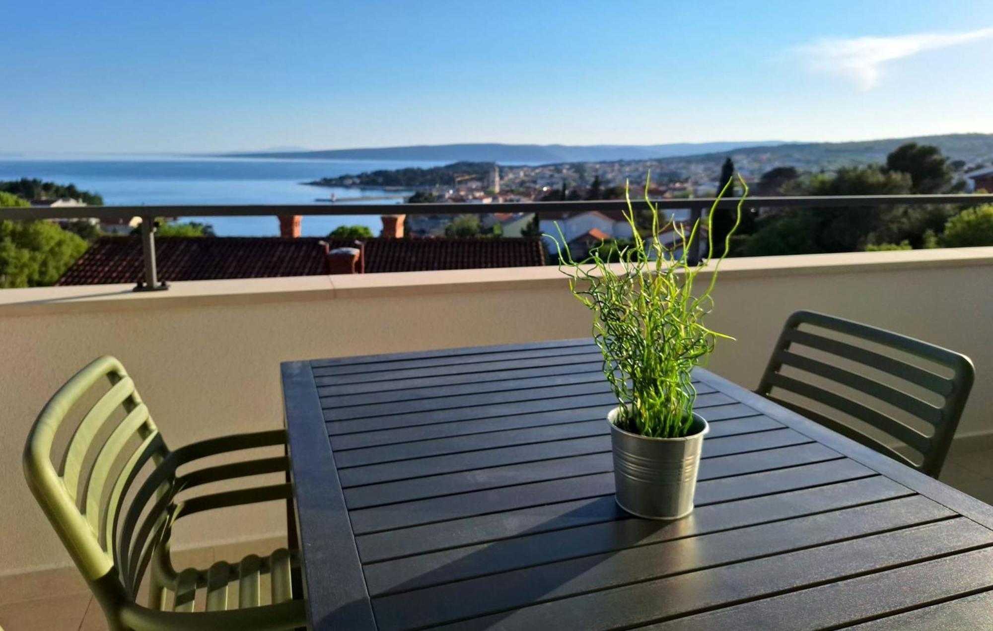 Sea View Apartments Ivana Крк Экстерьер фото